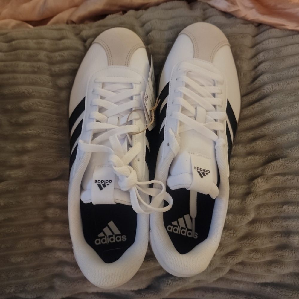 Adidas VL court 3.0 Men 9 BNWB